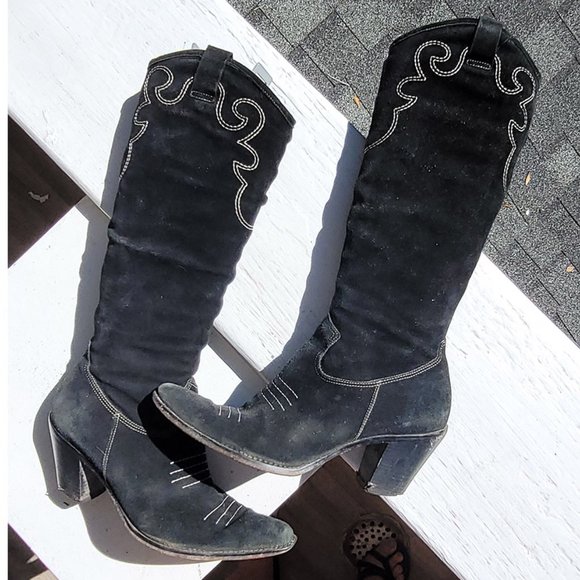 Via Spiga Blizza Sexy Western Embroidered Suede Cowgirl Pointed boots in Black - Picture 1 of 15